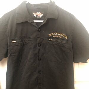 Harley Davidson garage shirt!